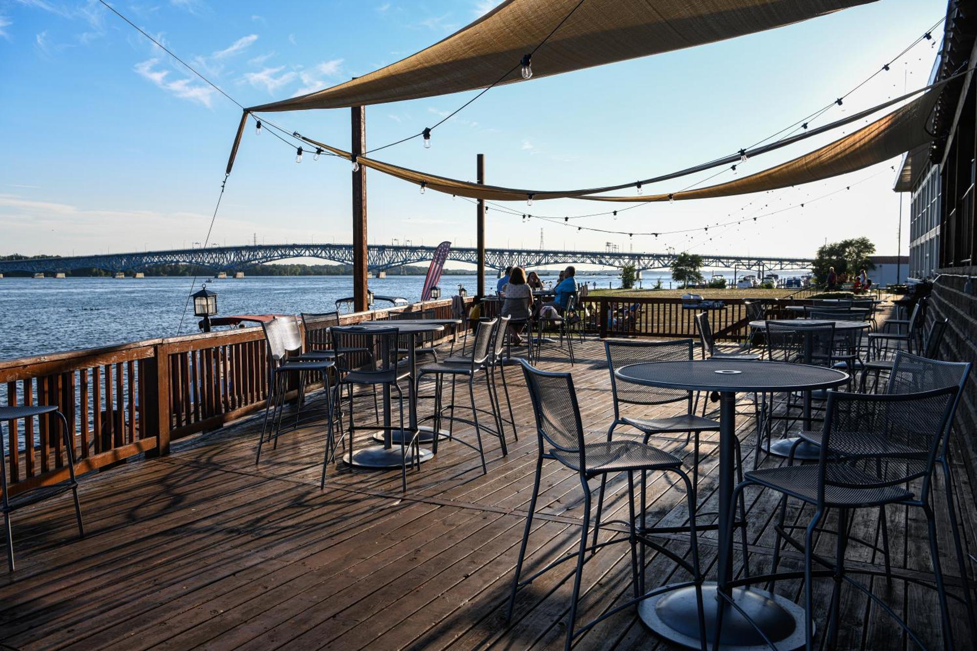 Crowne Plaza Ny - Riverside By Ihg Hotel 3*