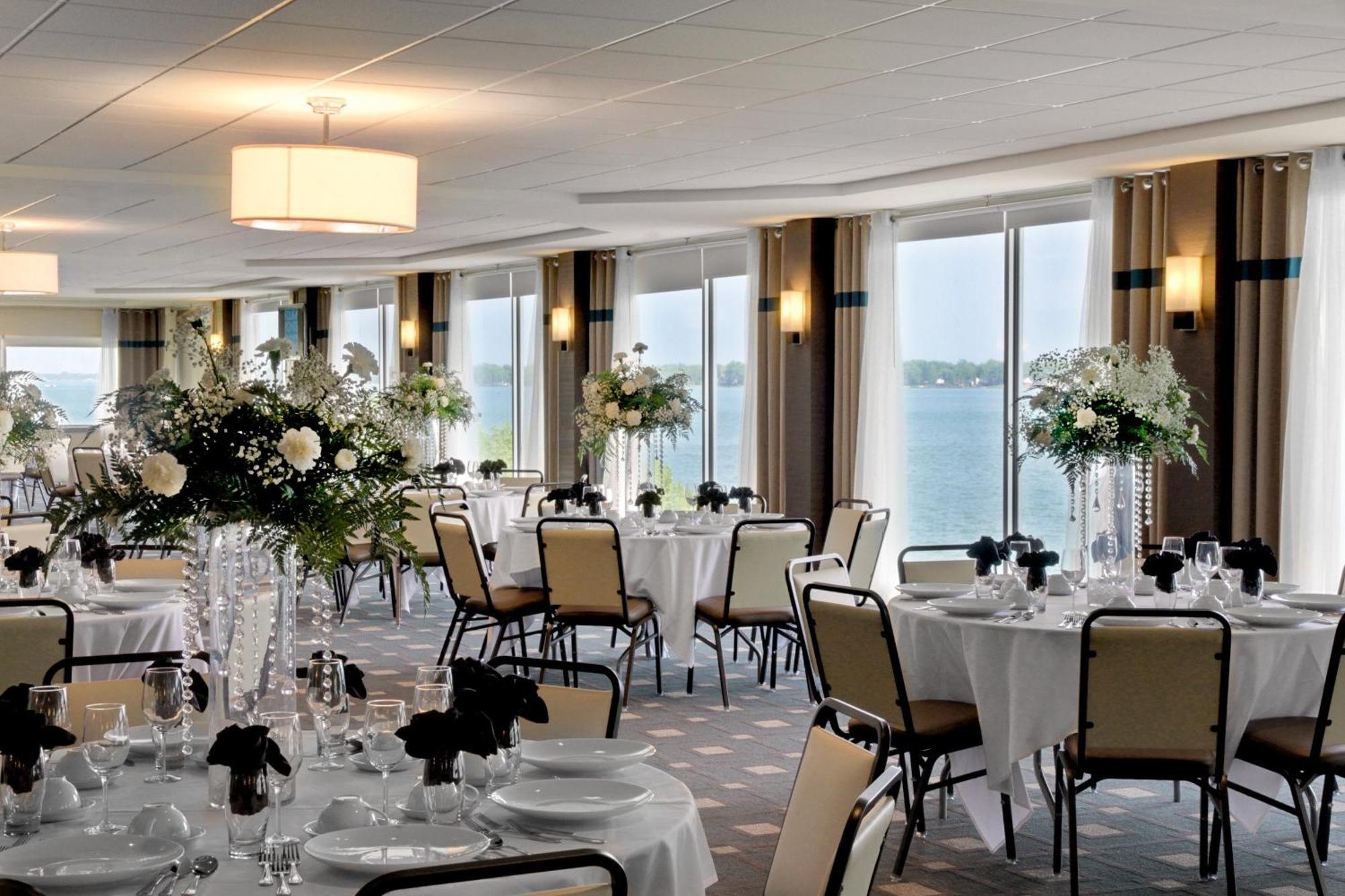 Crowne Plaza Ny - Riverside By Ihg Niagarafälle
