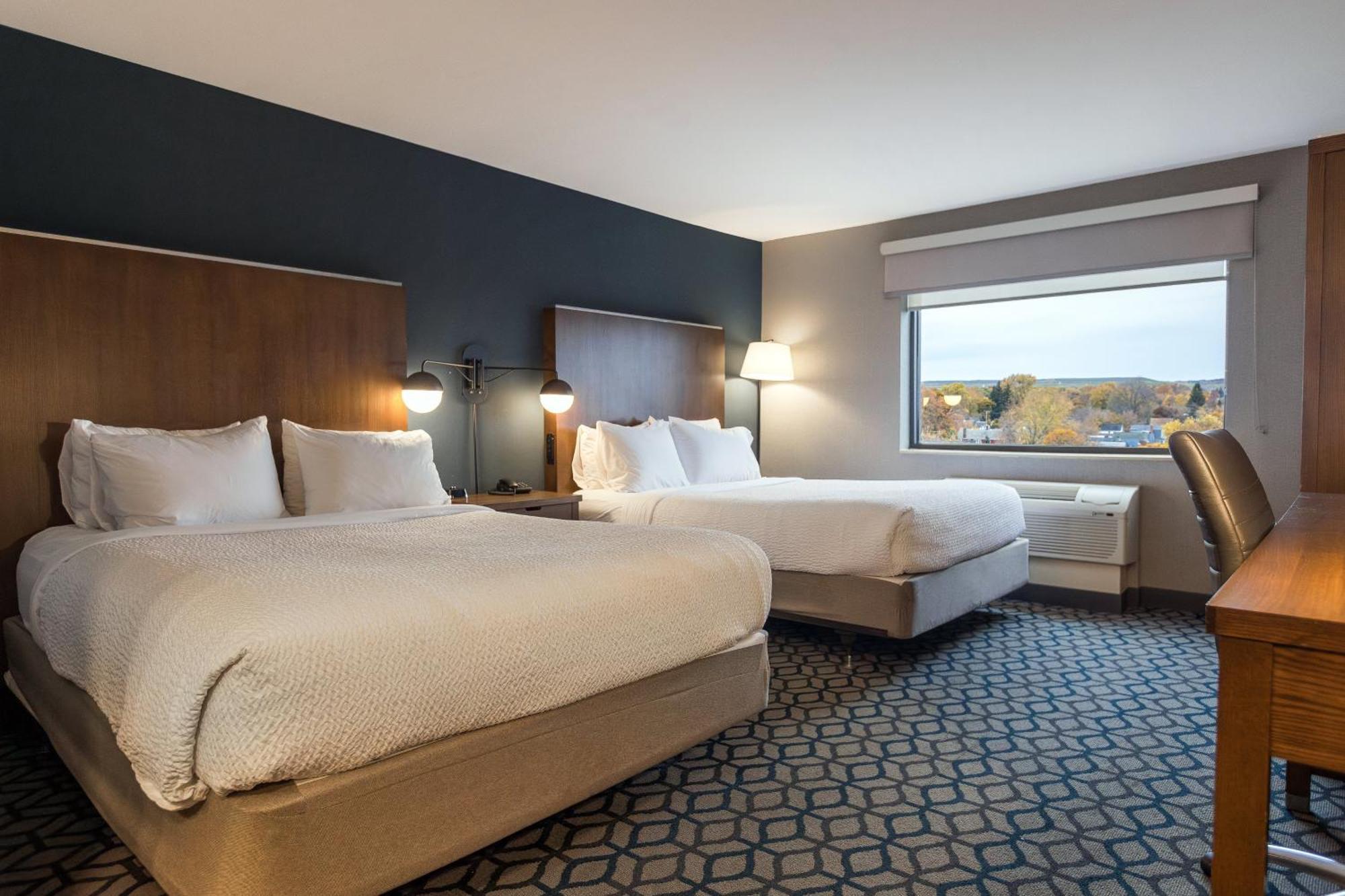 Hotel Crowne Plaza Ny - Riverside By Ihg