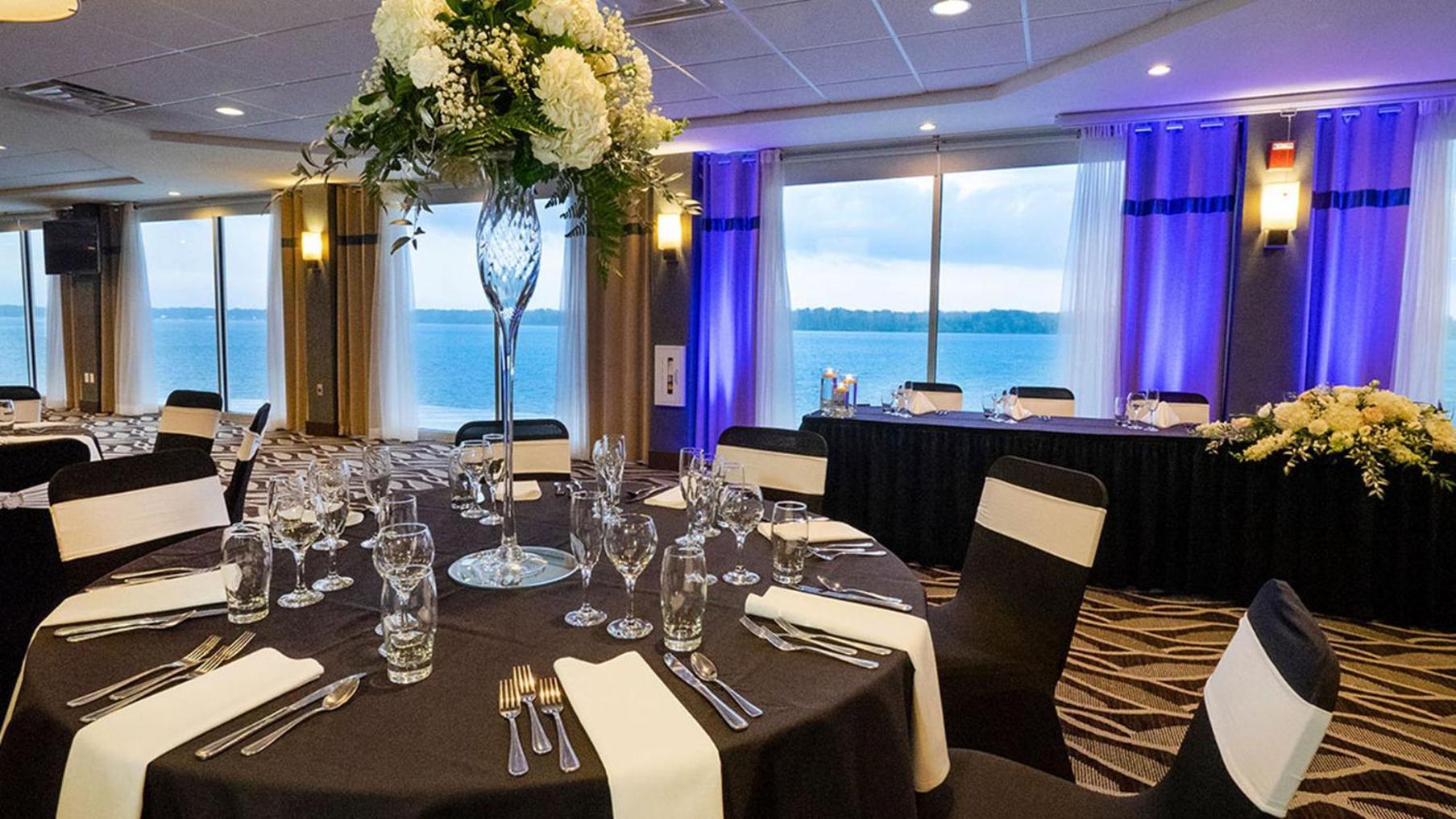 Crowne Plaza Ny - Riverside By Ihg Niagarafälle